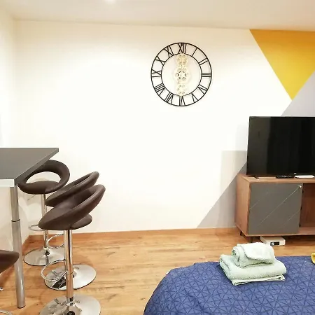 Lucky Place - Parking - Centre - Balcon Apartament