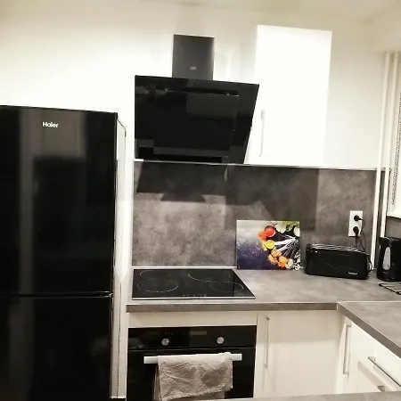 Lucky Place - Parking - Centre - Balcon Apartament