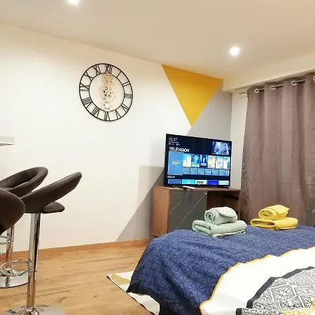 Lucky Place - Parking - Centre - Balcon Apartment